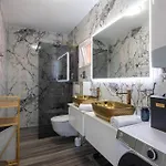 Awesome Home In Kastel Stari Nyaraló Kaštela