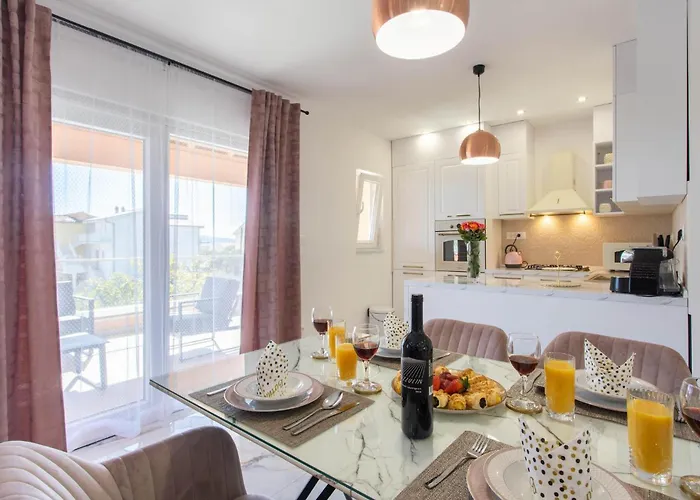 Ferienhaus Cozy In Kastel Stari