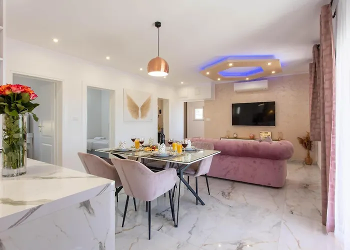 Ferienhaus Cozy In Kastel Stari Kaštela